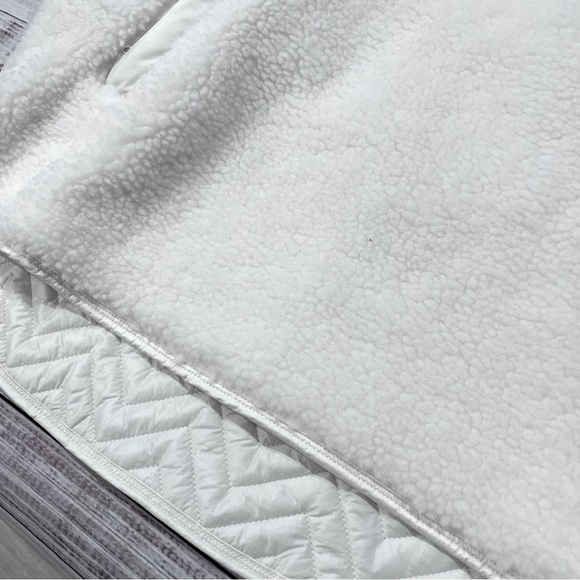 Athleta Cozy Sherpa Snap Pullover - Picture 5 of 9